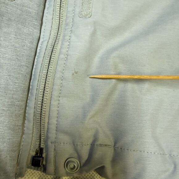 The North Face Resolve 2 Women’s Large Gray DryVent Rain Jacket EUC - Picture 8 of 13